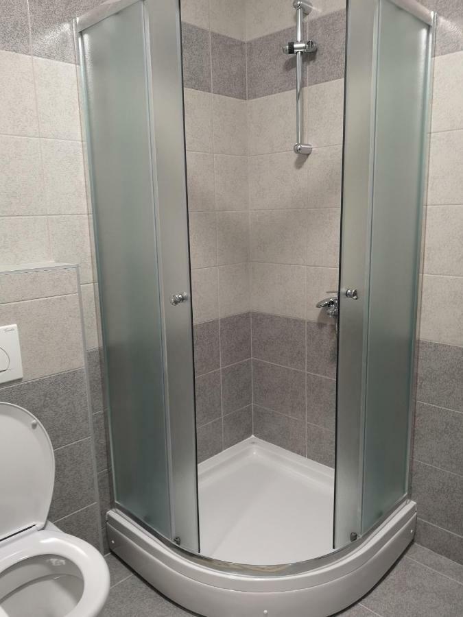 Apartman Gaga Lukavica 外观 照片